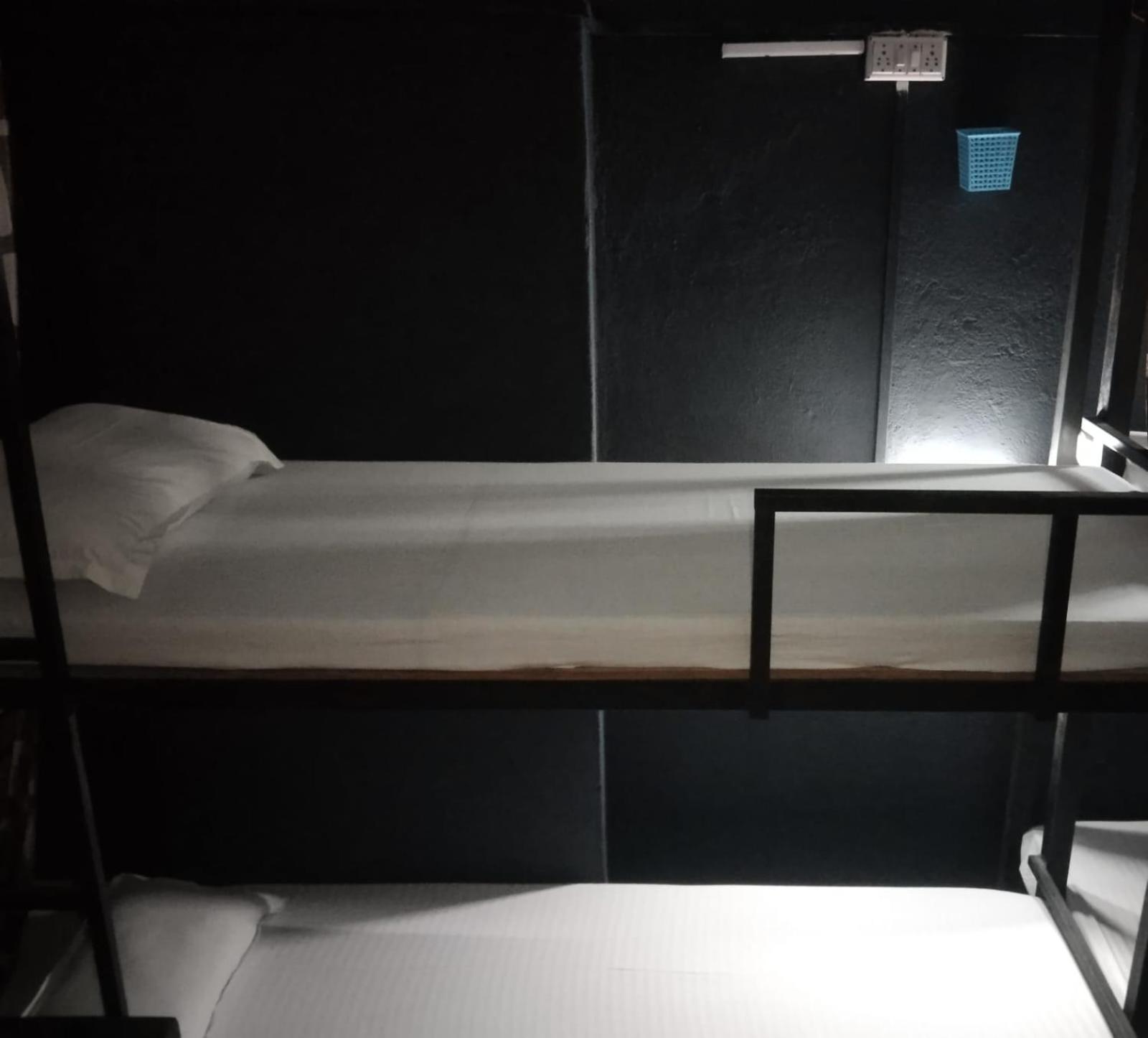 Bapuji Paying Guest Hotel - Mumbai — Photos 2